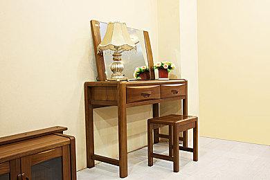 《逃离鸭科夫》M站均分74：价格亲民玩法重复性高！